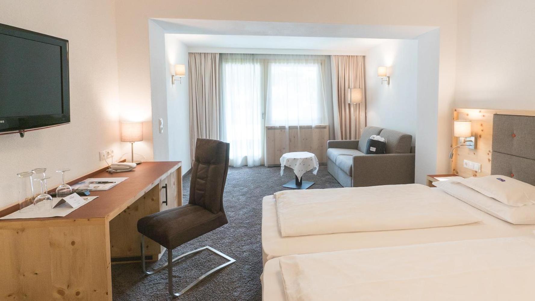 Wellnesshotel Mein Almhof Superior Наудерс Екстер'єр фото